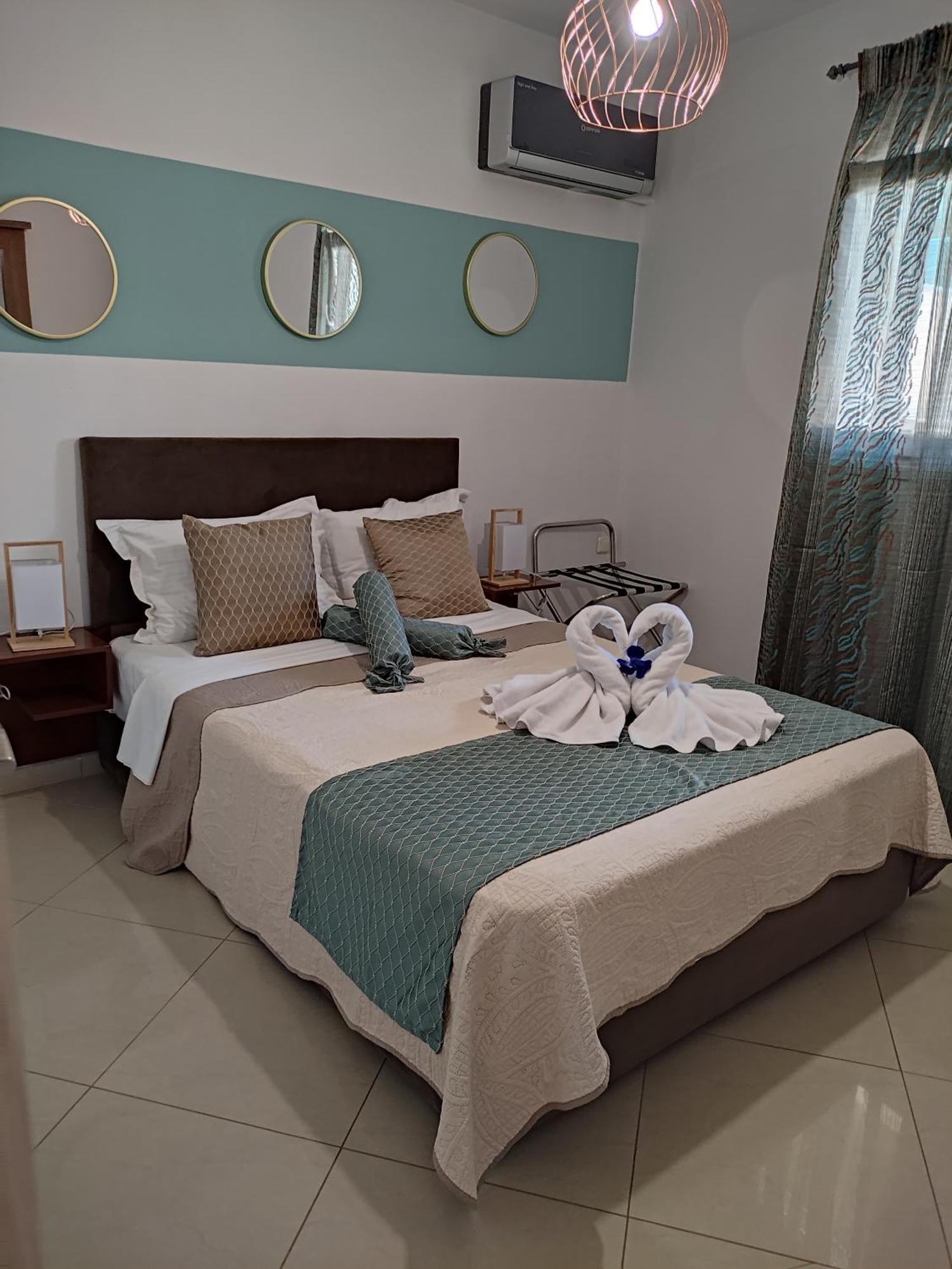 Evris House Color Suite Kavála Room photo